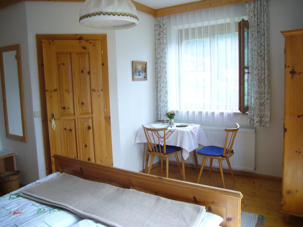 Eichenhof Villa Berg im Drautal Kamer foto